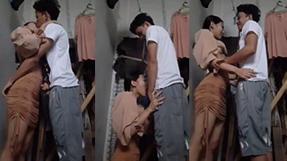 Kakak Dan Adek Beraksi Saat Rumah Sepi