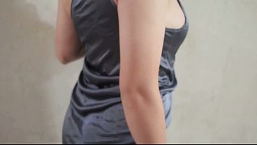 Video Bokep Indonesia: Cewek Seksi Dan Mulus Digoyang Cowok Kece