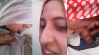 Gadis Berhijab Mengisap Kontol Dosen Dalam Video Mesum Pakistan