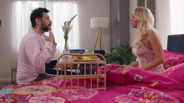 Malam Panas Dua Pasangan Dengan Katie Morgan