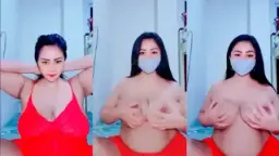 Tante Azza Live Remas Payudara Dan Menggairahkan