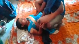 Tante Genit Nafsu Melahap Bujang Muda Dalam Aksi Seks Kilat