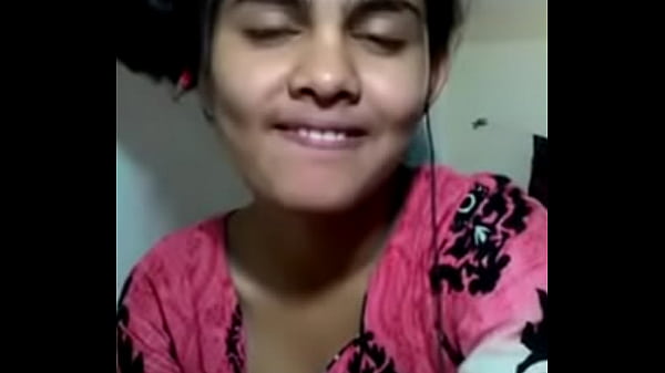 Cewek India Bikin Makin Tegang, Pengen Digebukin.