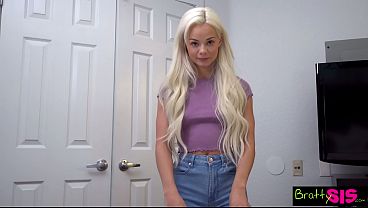 Si Cantik Pirang Nakal Elsa Jean: “lu Kasih Duit, Gue Isep Kontol Lu Sampai Kering”