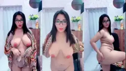 Jones Badan Montok Tembem Buah Pepaya