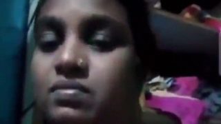 Selfie Telanjang Bulat Tante Kampung Bikin Makin Greget.