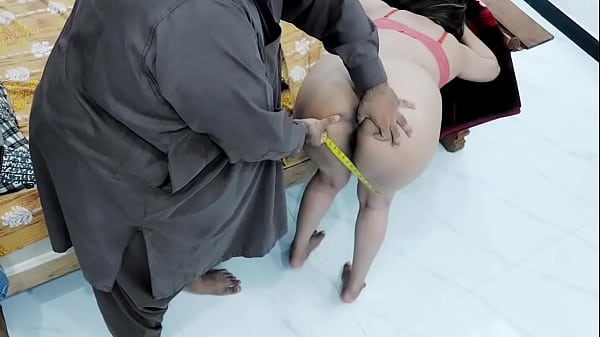 Ibu-ibu Penjahit Desa Ngewe Gadis Gawar Pake Bokong Gede Kayak Jalang, Gaya Doggy Keras Dan Kasar, Suara Hindi Romantis Bikin Basah