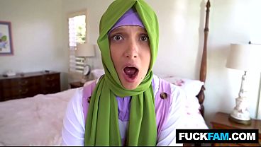 Bokep Hijab Bergoyang Pertama Kali Ngerasain Kontol Gede Izzy Lush Sama Donnie Rock
