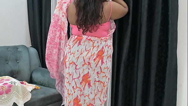 Bhabhi India Montok Banget, Susu Gede Bikin Ngiler