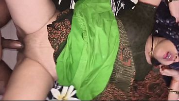 Kakak Tiri Desi Digenjot Habis Sama Adik Tiri Pas Lagi Sendirian Di Rumah, Film Penuh (suara Hindi)