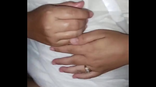 Istri Tetangga Minta Dipancutin Pas Detik-detik Genting