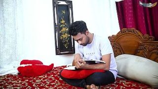 Ibu Tiri Dada Montok Ngentot Keras Sama Anak Tiri Pas Sendirian Di Rumah Full Movie (audio Hindi)