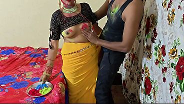 Dever Bhabhi Basah Kena Warna, Malam Holi Main Chudai Ki Audio Jernih