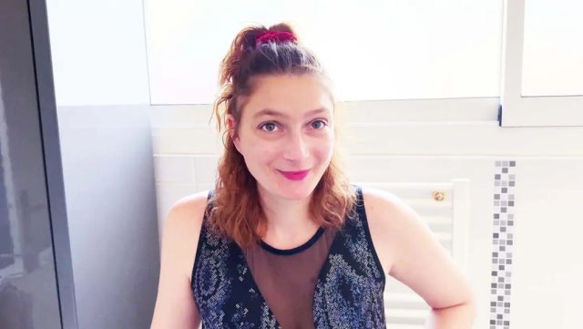 Charlotte, 32, Digiring Lyia Ke Dalam Pengalaman Panas Yang Bikin Ngilu.