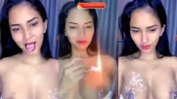 Gula Coklat Manis Ngencengin Lilin Panas Sampai Meleleh