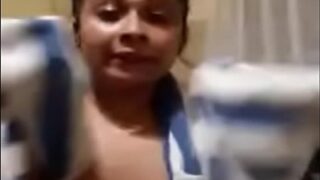 Ngentot Bareng Tante Bugil, Rekam Mms Di Kamar Mandi, Video Bangladesh Hot.