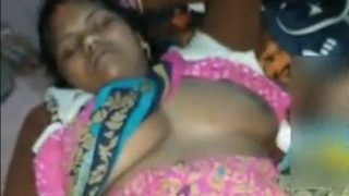 Tonton Video Desi Lokal Pakai Saree Lagi Colmek Bikin Ngentot