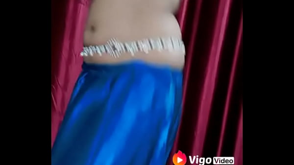 Gadis Vigo India Yang Bikin Ngilu, Goyangannya Bikin Gelisah