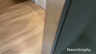Liburan Seru Ngewe Sama Kakak Tiri – Naomi Noel