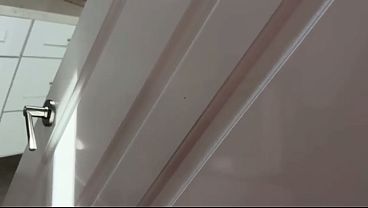 Ibu Tiri Montok Penuh Rahasia Dan Nafsu Terlarang ~ Lauren Phillips ~ Fantasi Panas Di Rumah ~ Scott Stark