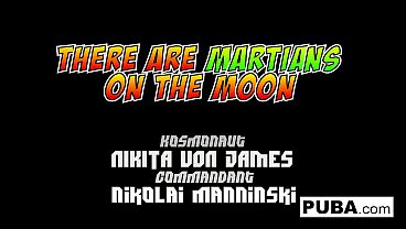 Kosmonaut Rusia Nikita Von James Dikekang Mulut Sama Jenderalnya, Biar Nggak Bisa Ngomong Sambil Nahan Desahan Panas.