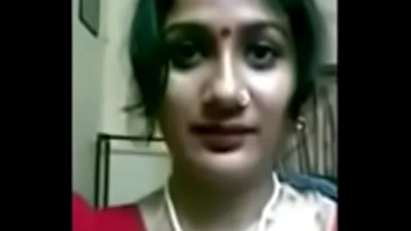 Desi Istri Bengali Montok Dengan Payudara Besar Siap Dimainin
