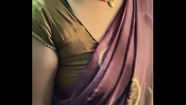 Aku Pengen Banget Sama Istri Orang India Yang Seksi Banget, Siap Digoyang Di Rumah.
