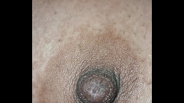 Desi Cewek Montok, Pentilnya Keliatan Jelas Banget, Bikin Pengen Jilat.